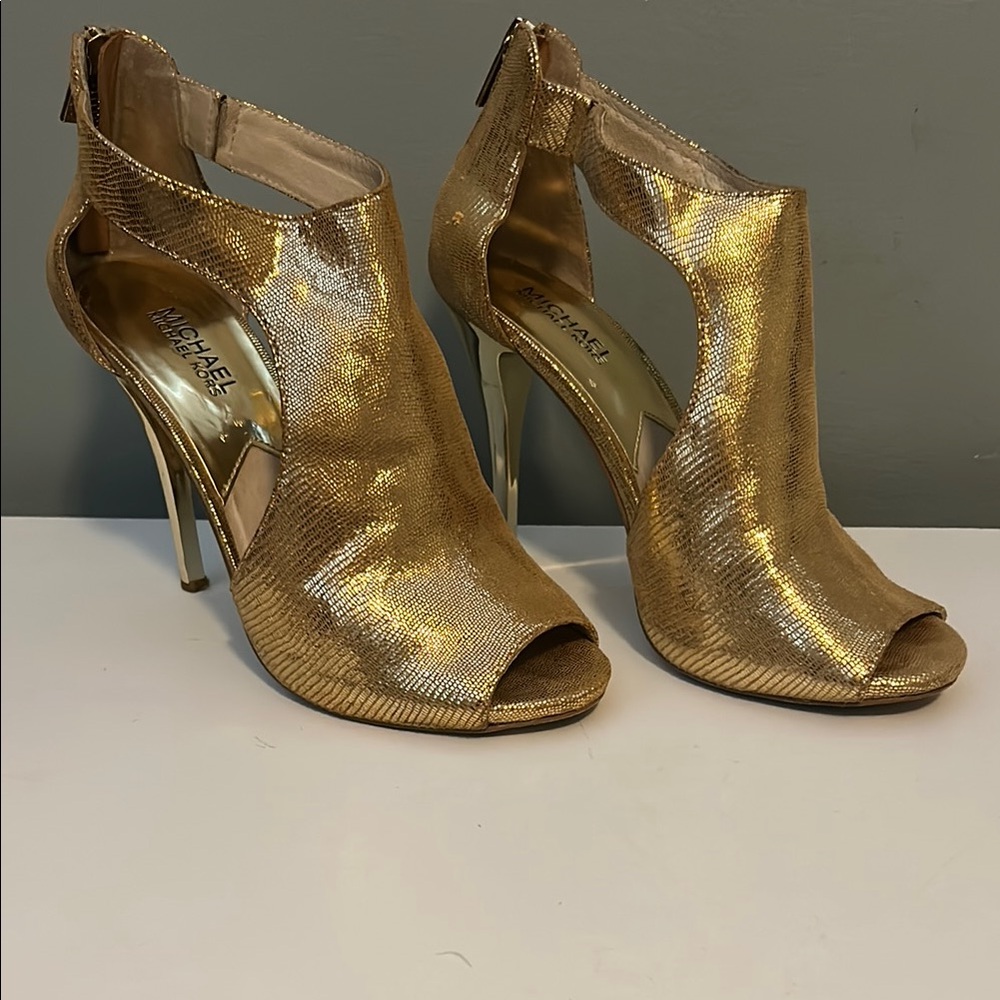 Michael Kors Gold Peep-Toe Heels